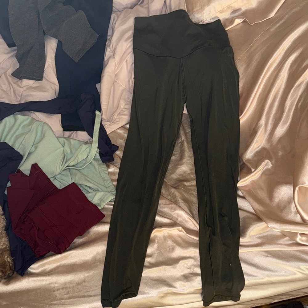 Aerie Dark Green High-Waisted Leggings